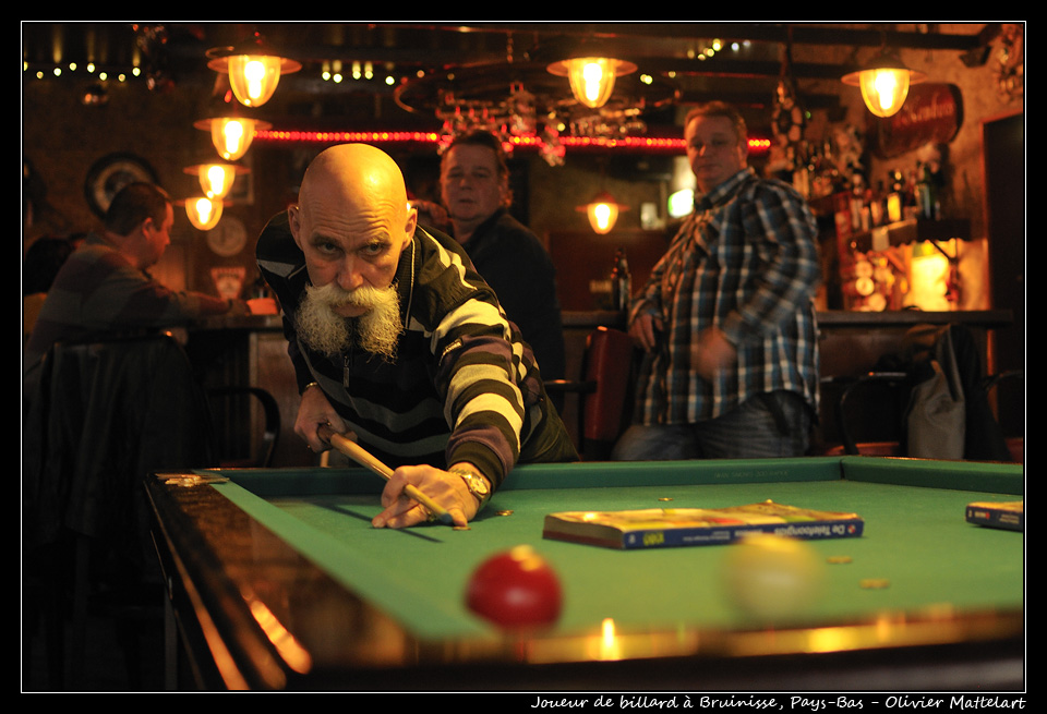 Joueur de billard à Bruinisse, Pays-Bas