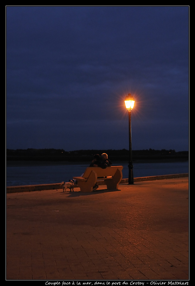 Le Crotoy : couple sur un banc, face à mer