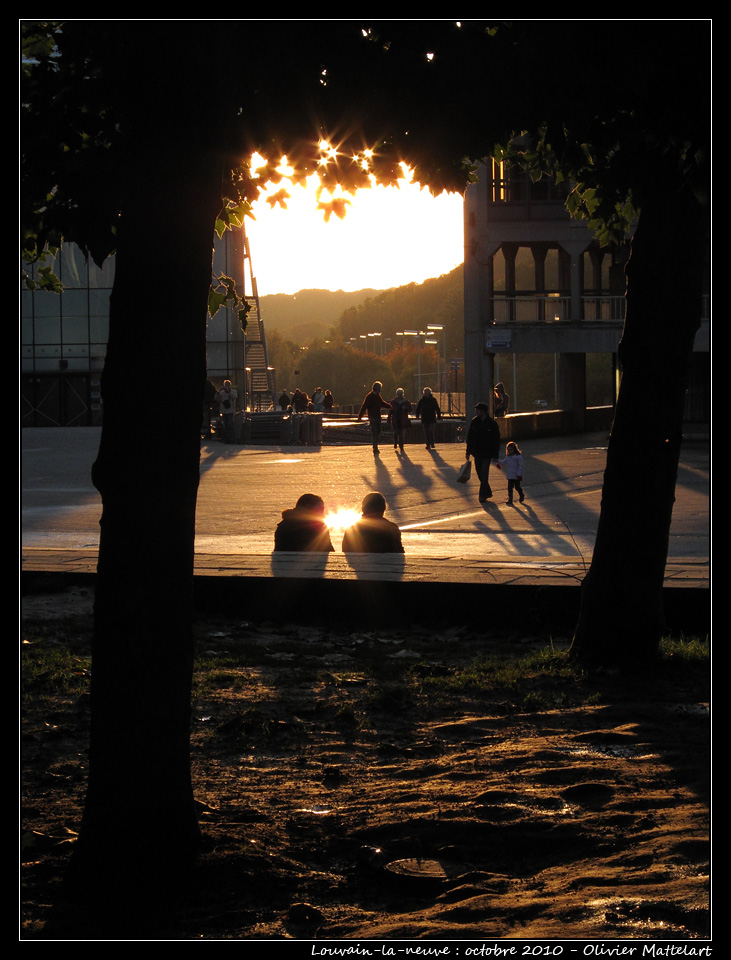 Louvain-la-neuve : grand-place, le 30 octobre 2010